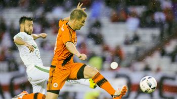 sarmiento empato sobre el final y se llevo un puntazo ante river en nunez sarmiento empato sobre el final y se llevo un puntazo ante river en nunez