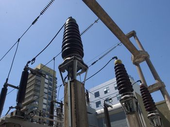Cómo funciona el fideicomiso para invertir de las eléctricas