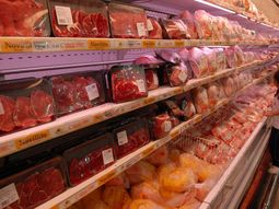 el gobierno levanto la restriccion de importar carne desde brasil el gobierno levanto la restriccion de importar carne desde brasil