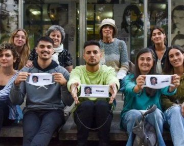 Tremendo testimonio: Coscu recordó a su tío desaparecido en el Día de la Memoria