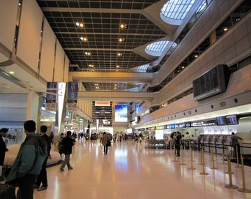 Hallan el cuerpo de una mujer en una valija