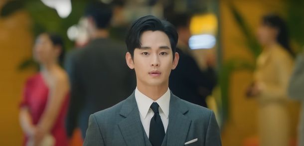 Kim Soo-Hyun interpreta a Baek Hyun-woo en La reina de las lágrimas (Queen of tears) Kim Soo-Hyun interpreta a Baek Hyun-woo en La reina de las lágrimas (Queen of tears)