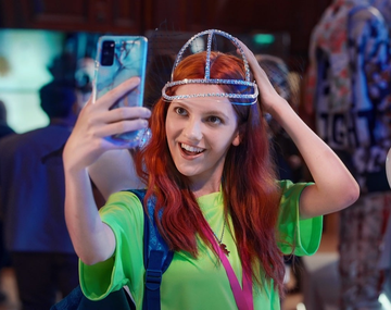 La serie que está basada en un best seller del 2013 y es furor en la plataforma