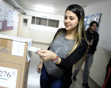 {altText(,#FilosofiaAplicada Vida bifurcada )}