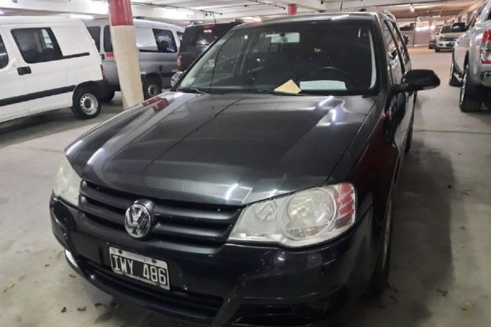 YPF subasta on line 31 vehículos a precios más bajos que los del mercado