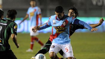 arsenal derroto a san martin sobre la hora y lo hundio en el descenso arsenal derroto a san martin sobre la hora y lo hundio en el descenso