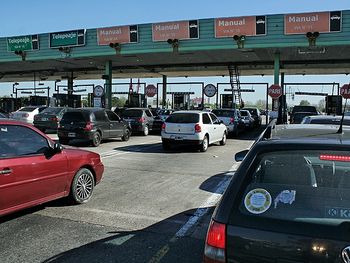 El macrismo oficializó una suba en los peajes desde el lunes