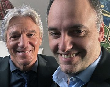 Marcelo Grandio junto a Manuel Adorni.