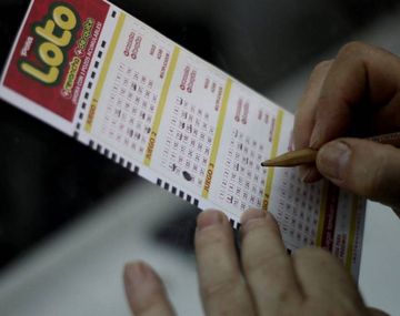 Ganó un millón de pesos en el Loto pero los perdió por no ir a cobrar el premio