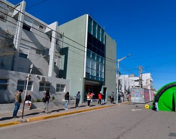 Debieron descartarse 140 dosis de la vacuna Sputnik V por perder la cadena de frío