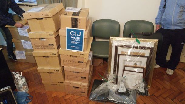Allanan el consultorio de una falsa médica vendía clorito de sodio contra el coronavirus