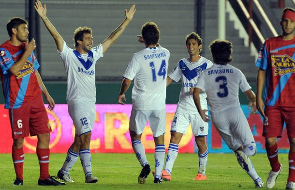 Los pibes de Vélez van por la recuperación ante Arsenal