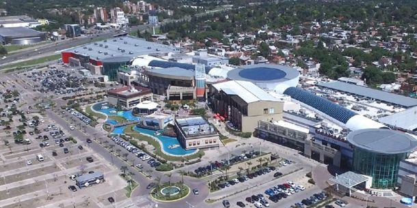 Tiroteo en el Tortugas Open Mall