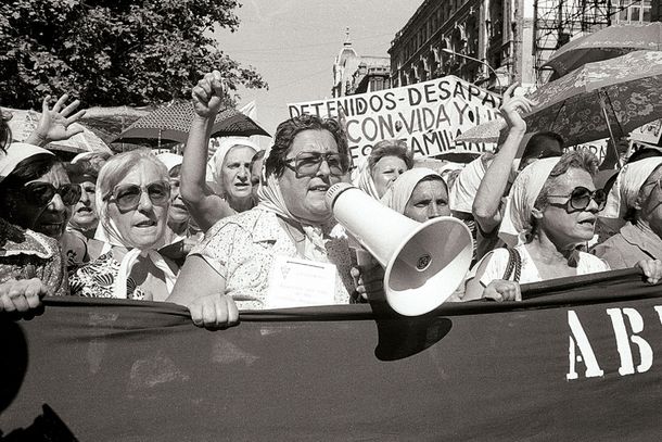 Murió Hebe de Bonafini: quién fue la presidenta de Madres de Plaza de Mayo