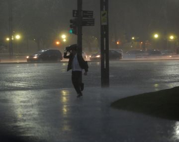 Cesó el alerta y el clima mejorará desde la mañana