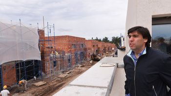 si massa quiere hacer mas casas que empiece por ceder mas terrenos si massa quiere hacer mas casas que empiece por ceder mas terrenos