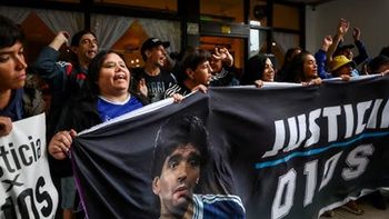 muerte de maradona: el jefe de enfermeros complico al equipo medico con un dato clave muerte de maradona: el jefe de enfermeros complico al equipo medico con un dato clave