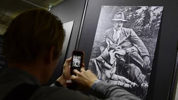 Réplica del búnker en el que murió Hitler en Berlín Réplica del búnker en el que murió Hitler en Berlín