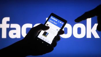 tribunal pide a facebook dejar de recabar datos personales tribunal pide a facebook dejar de recabar datos personales