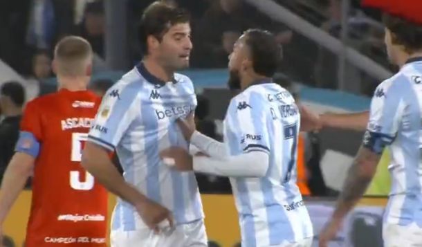 Fuerte pelea entre dos jugadores de Racing: los tuvo que separar Zuculini