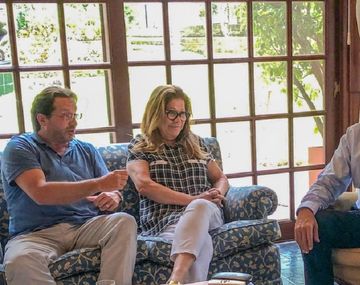 Después del cortocircuito Massa y Lavagna proponen pacto de la Moncloa a la argentina