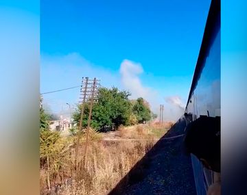 Susto en el tren San Martín por un incendio en una locomotora