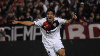 newells cumplio la logica y derroto a deportivo armenio newells cumplio la logica y derroto a deportivo armenio