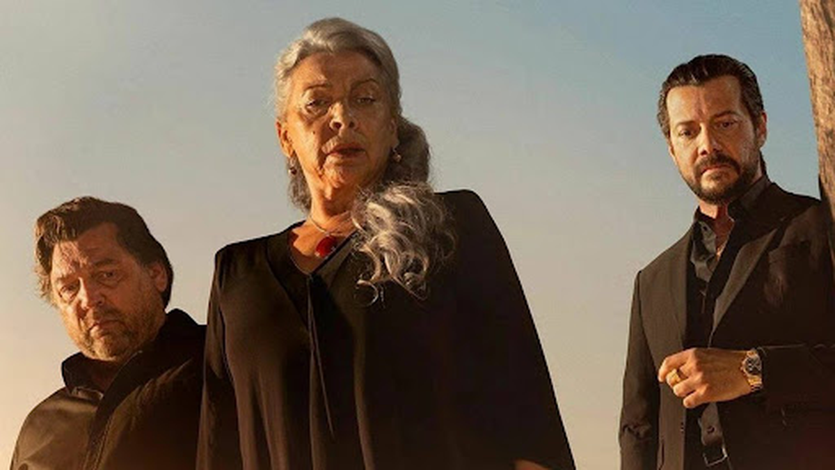 Netflix: la exitosa serie española que acaba de llegar y no para de ...