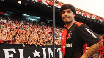 el sevilla paga us$3.350.000 por el pase de ever banega el sevilla paga us$3.350.000 por el pase de ever banega