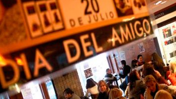 pocas ventas y festejos en las casas para ahorrar en el dia del amigo pocas ventas y festejos en las casas para ahorrar en el dia del amigo