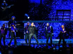 Chayanne deslumbra en el inicio de su gira en Argentina con un Arena de Buenos Aires repleto Chayanne deslumbra en el inicio de su gira en Argentina con un Arena de Buenos Aires repleto