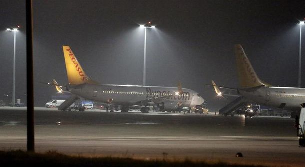 Un pasajero intentó secuestrar un avión turco para ir a Sochi