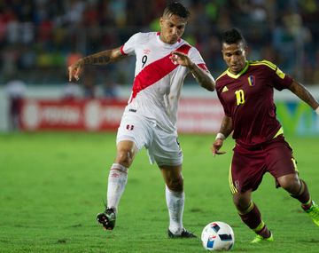 El Perú de Gareca rescató un punto ante Venezuela que le permite seguir soñando