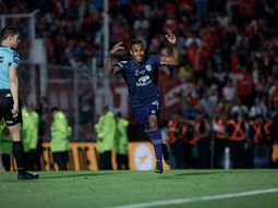 villa le dedico el titulo de copa argentina a russo: me aconsejo mucho villa le dedico el titulo de copa argentina a russo: me aconsejo mucho