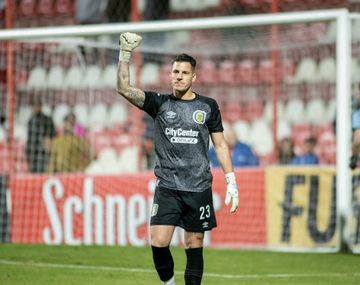 Un arquero argentino fue el más goleador del 2022 en el fútbol mundial