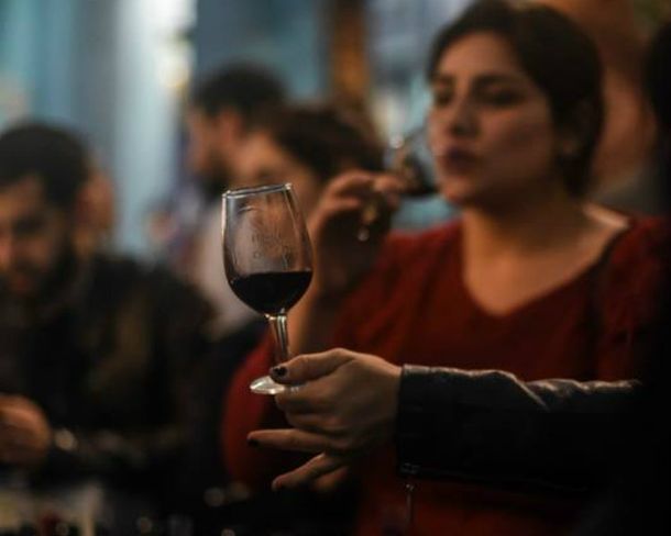 Denuncian que bodega chilena intentó apropiarse de la marca Patagonia