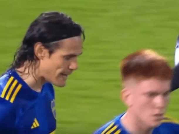 El enojo de Edinson Cavani por un reproche del Colo Barco ante Talleres