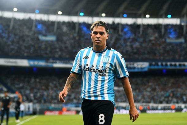 La postura de Racing sobre el rumor de Juan Fernando Quintero a River