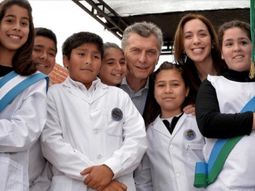Vidal y Macri en el inicio del ciclo lectivo en la Provincia.