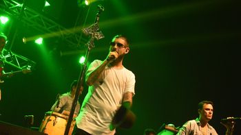 El gesto de Ulises Bueno en la Plaza de la Música se viralizó El gesto de Ulises Bueno en la Plaza de la Música se viralizó