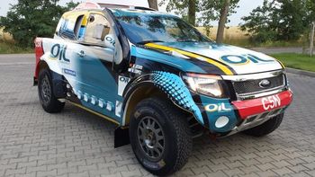 el equipo oil c5n, presente en la baja espana el equipo oil c5n, presente en la baja espana