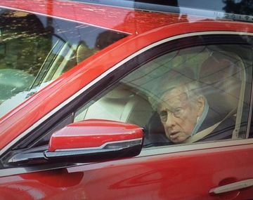 FOTO: Así se iba el juez Griesa tras la audiencia