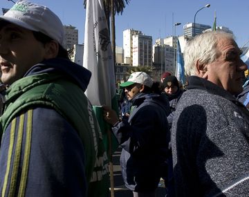 Camioneros amenaza con un paro nacional de recolectores