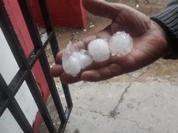 Rige un alerta por ocasional caída de granizo para el sur de la Provincia