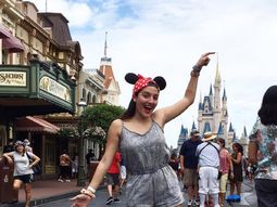 mira el album de fotos de jana maradona y rocio oliva en miami mira el album de fotos de jana maradona y rocio oliva en miami