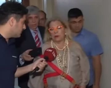 Elisa Carrió con Lautaro Maislin
