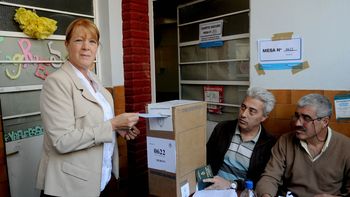 stolbizer abogo por una transicion hasta 2015 con dialogo stolbizer abogo por una transicion hasta 2015 con dialogo