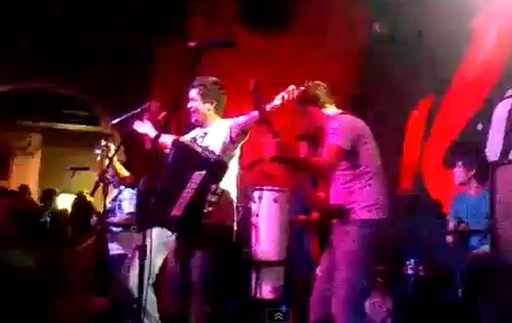 El video del show de la banda momentos antes de que ardiera la disco