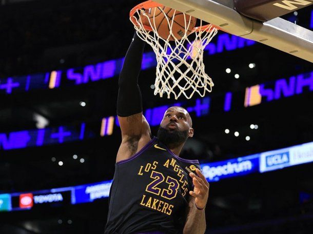 El nuevo récord que superó LeBron James en la NBA