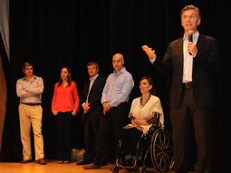 macri retoma este martes sus recorridas de campana en formosa y corrientes macri retoma este martes sus recorridas de campana en formosa y corrientes